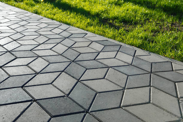 Best Driveway Paving Near Me  in Freeport, IL