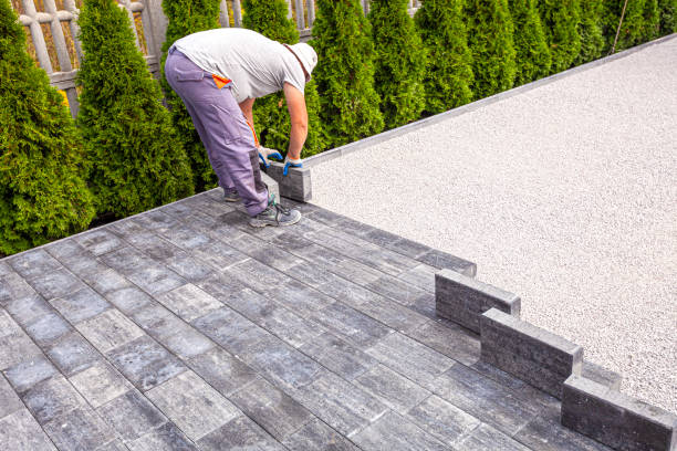 Best Driveway Pavers Near Me  in Freeport, IL