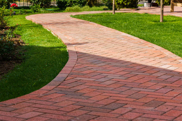 Best Professional Driveway Pavers  in Freeport, IL