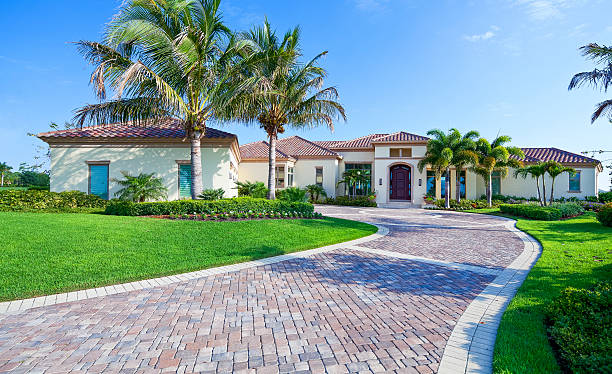  Freeport, IL Driveway Pavers Pros
